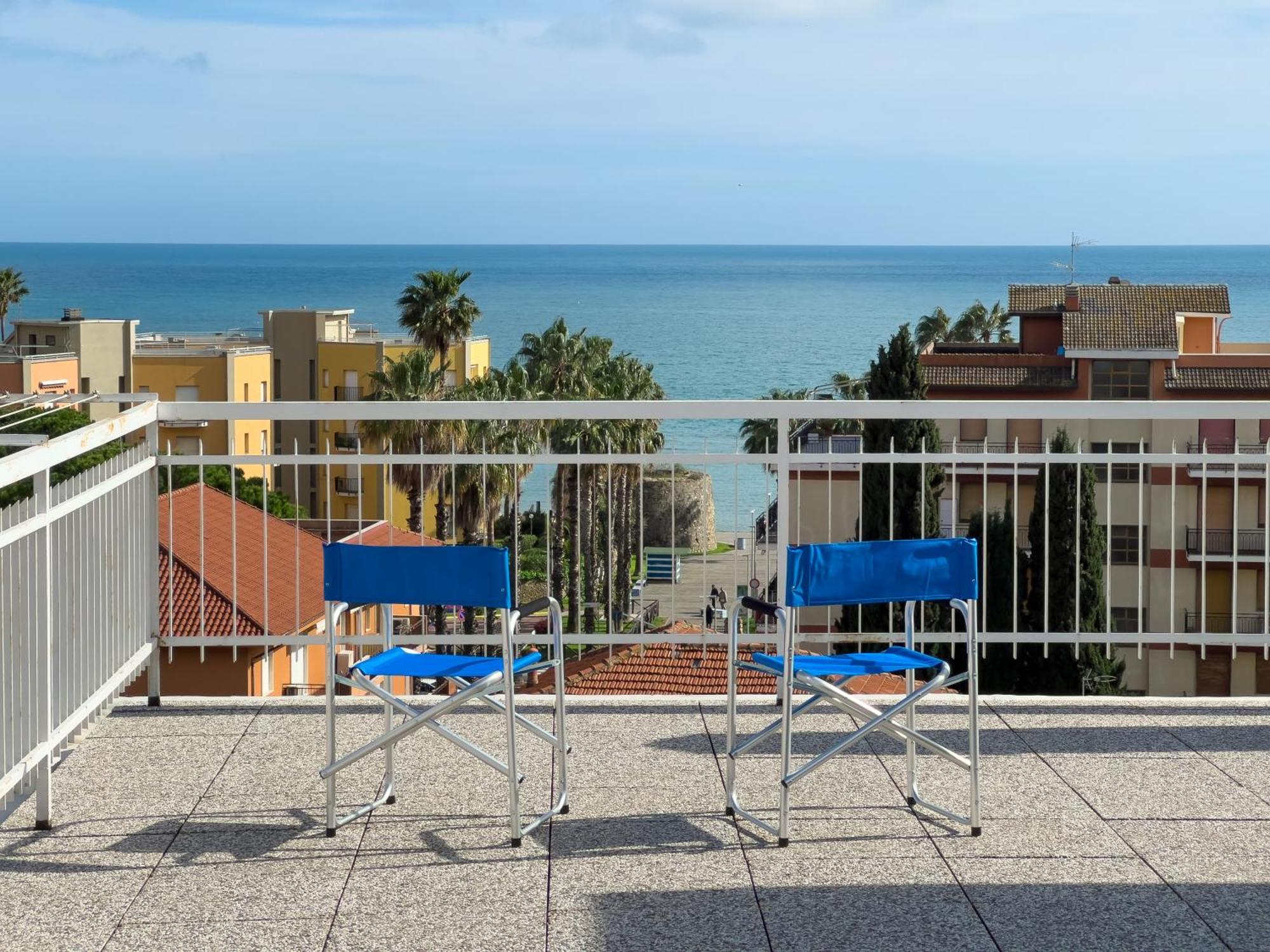 Casa Carlotta Apartment San Bartolomeo Al Mare Ngoại thất bức ảnh